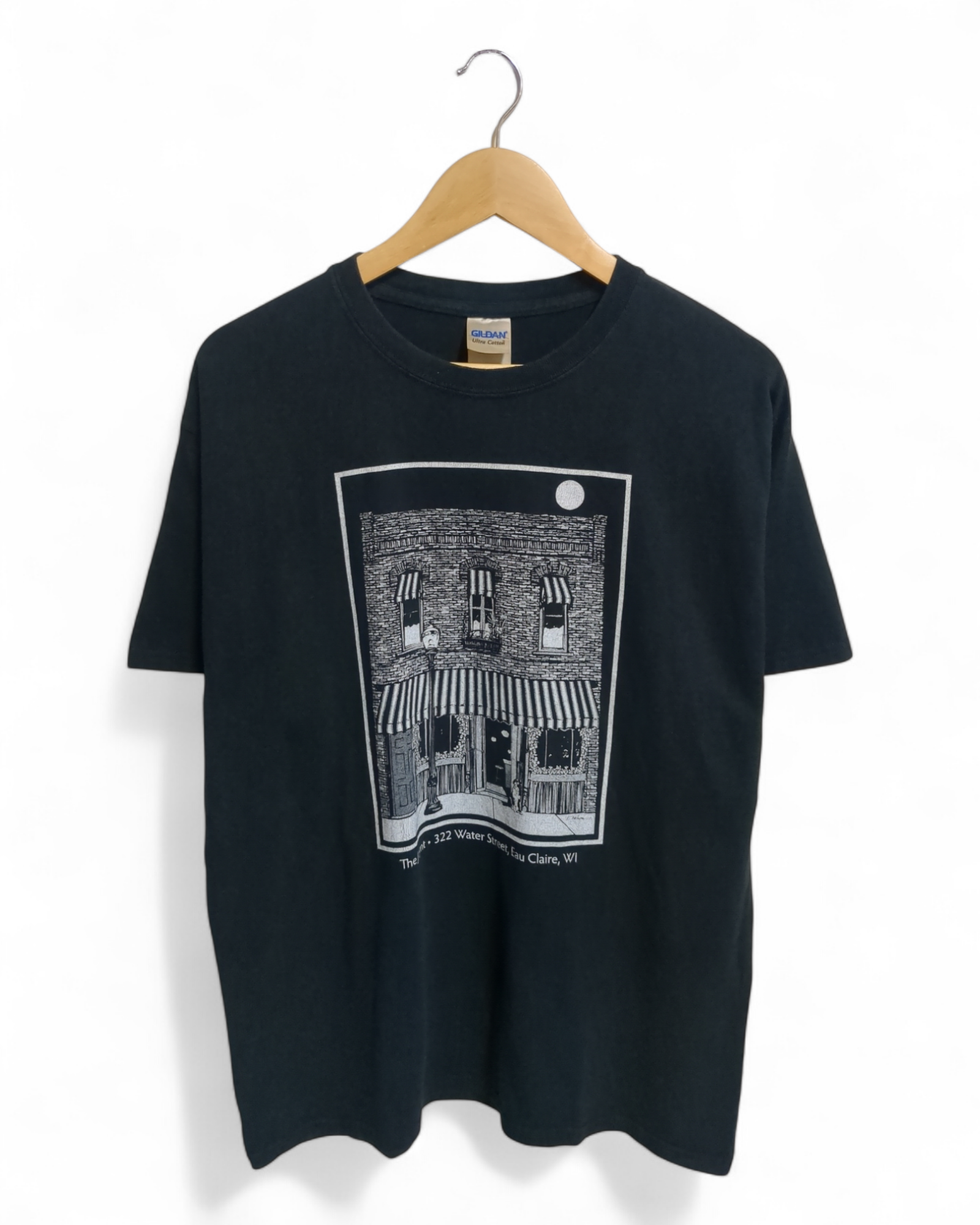 Gildan At The Joynt Tee - (M)