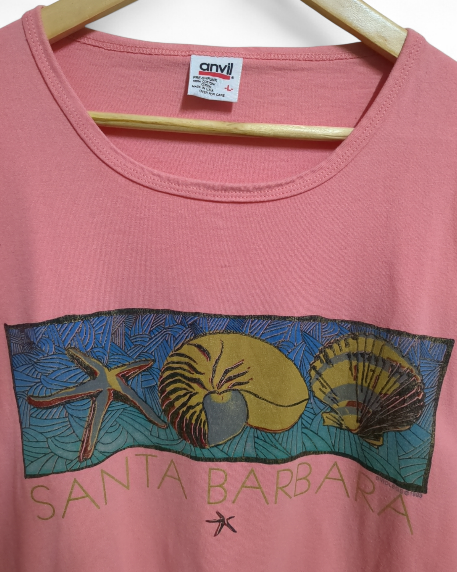 Anvil 1993 Santa Barbara Single Stitch Tee - (L)