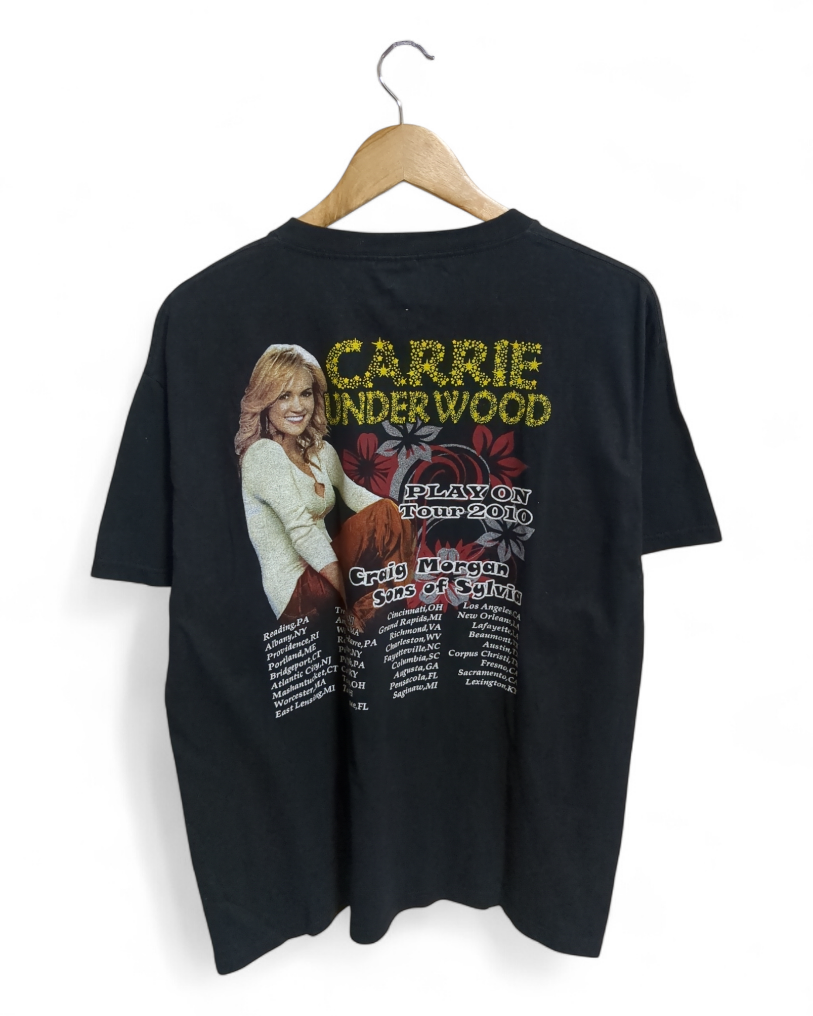 Delta Pro Weight 2010 Carrie Underwood Play On Tour Tee - (L)