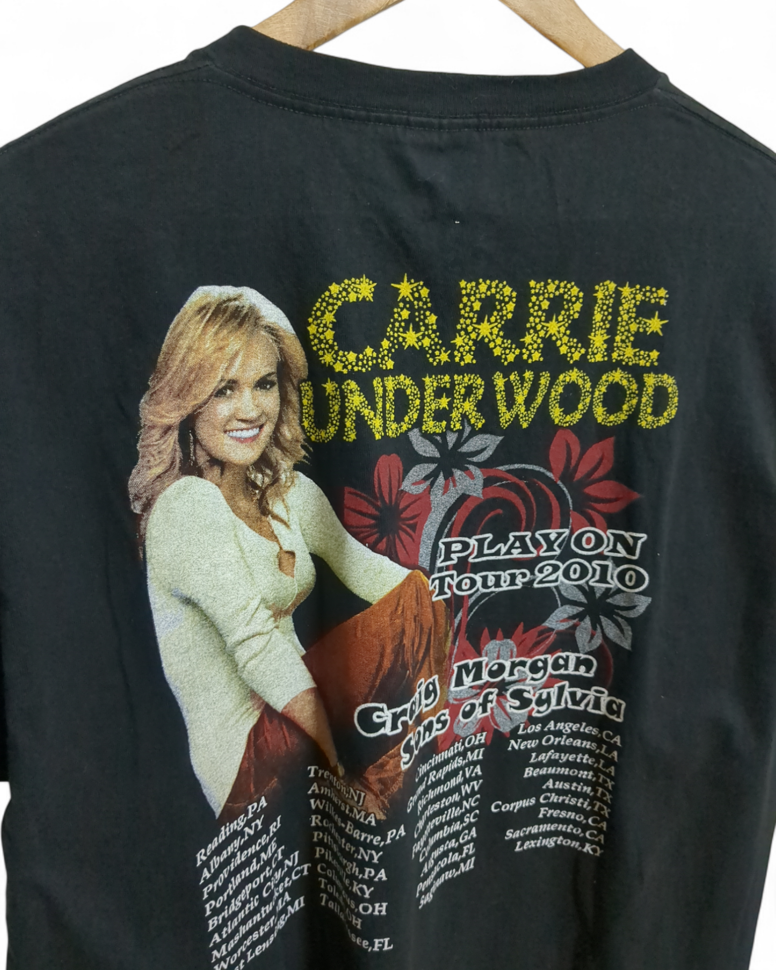 Delta Pro Weight 2010 Carrie Underwood Play On Tour Tee - (L)