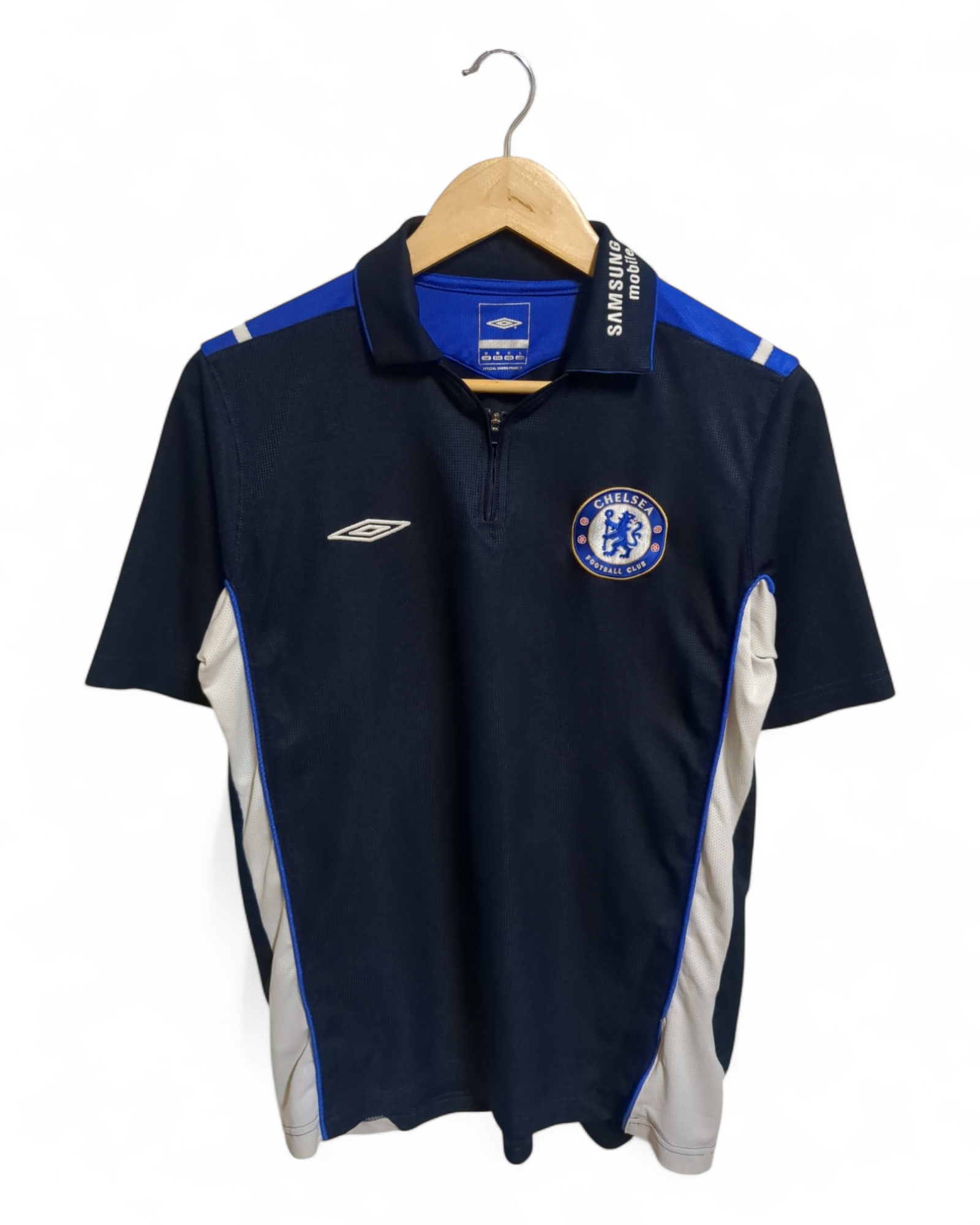 2005-06 Umbro Chelsea 1/4 Zip Polo Shirt - (M)