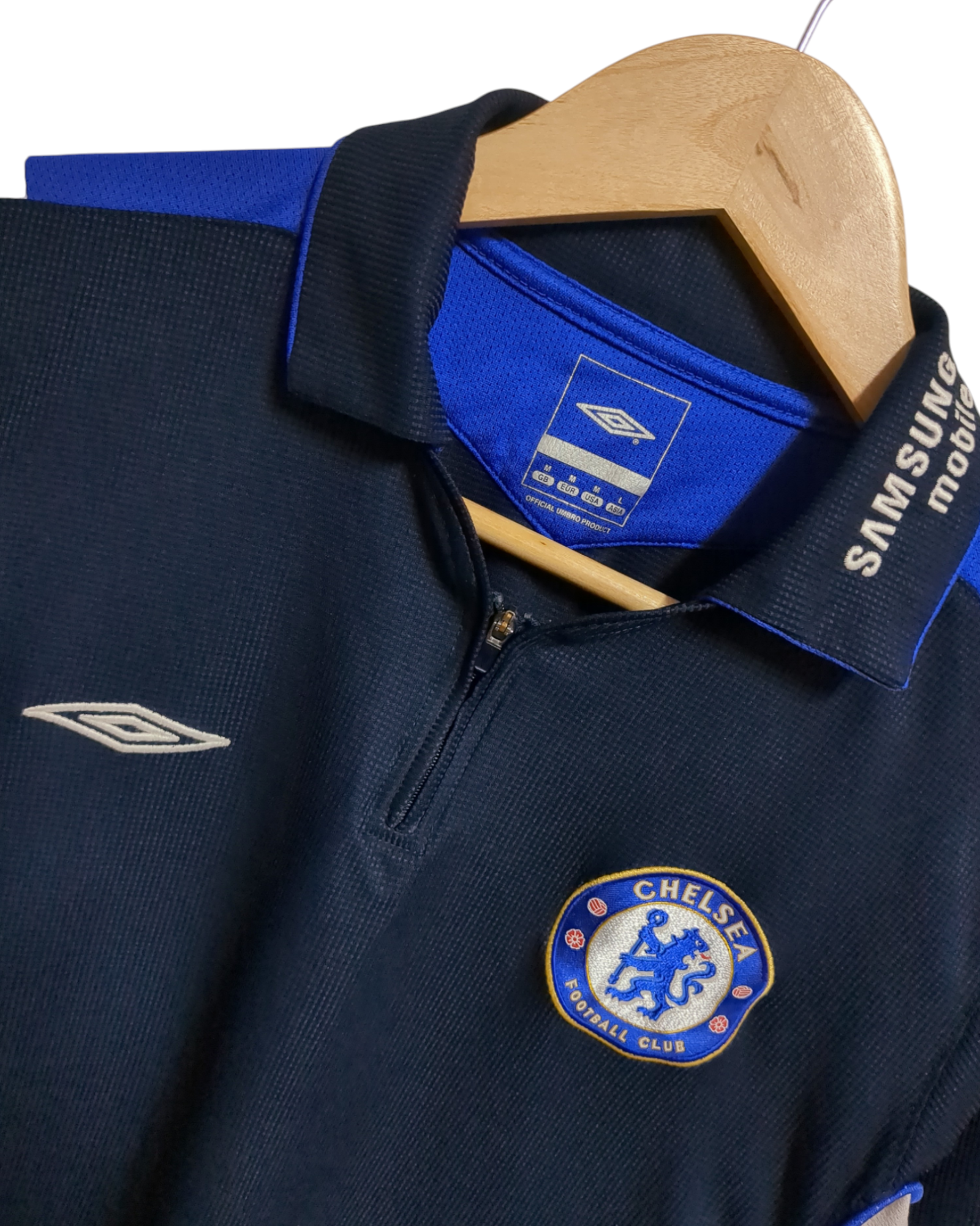 2005-06 Umbro Chelsea 1/4 Zip Polo Shirt - (M)