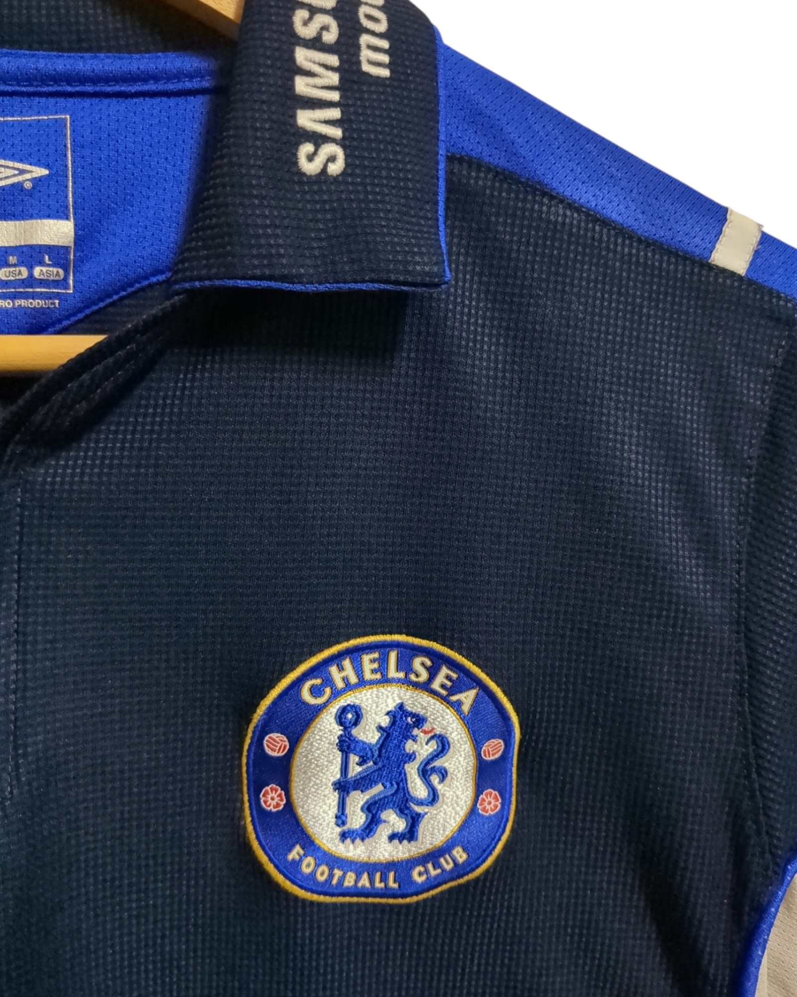 2005-06 Umbro Chelsea 1/4 Zip Polo Shirt - (M)