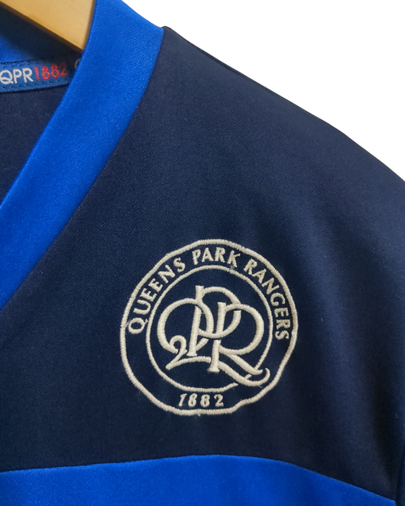 2018-19 Errea QPR Training Shirt - (M)