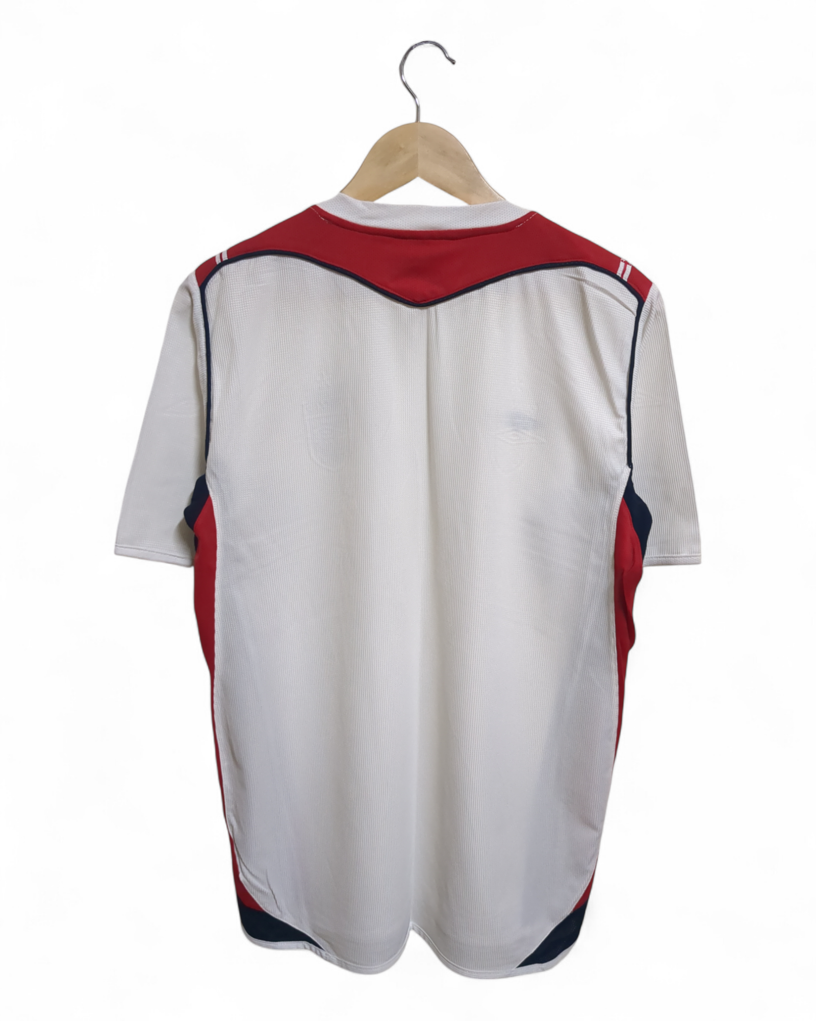 2004-05 Umbro England Training Shirt - (M)