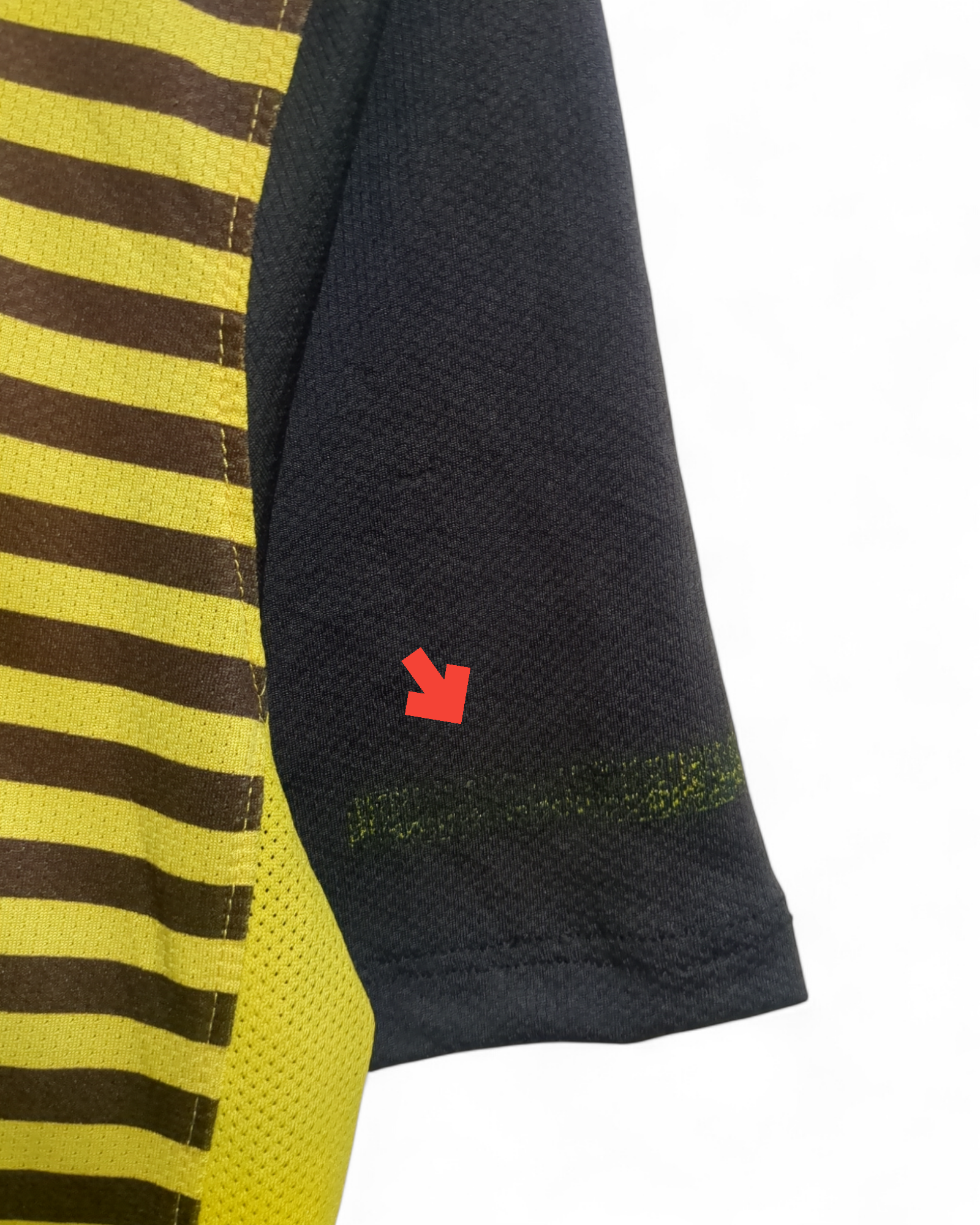 2010-11 Nike Malaysia Home Shirt - (M)