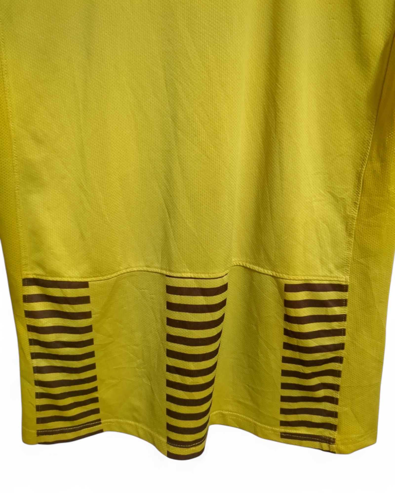 2010-11 Nike Malaysia Home Shirt - (M)