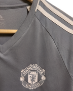 2017-18 Adidas Manchester United Training Shirt - (S)