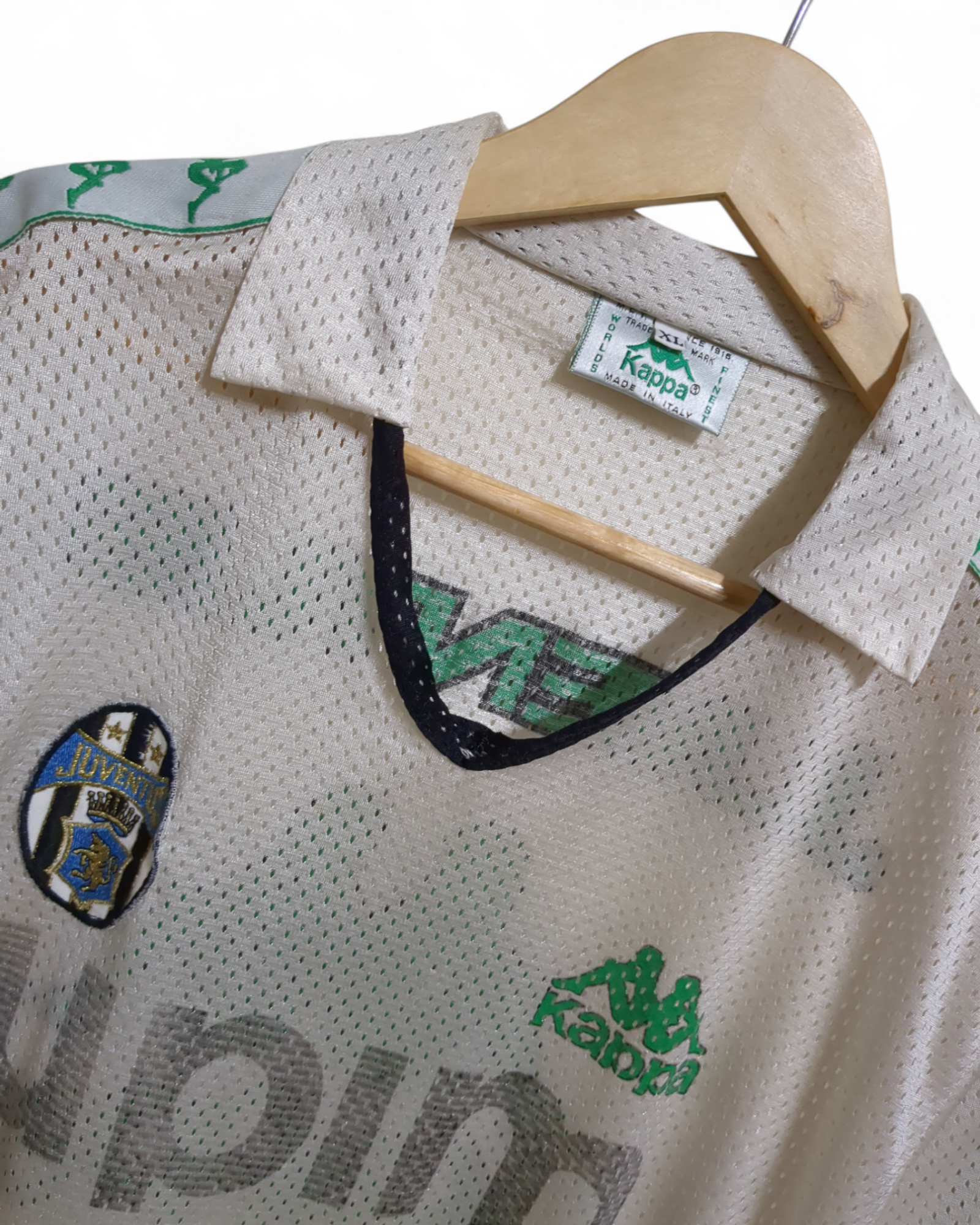 1989-90 Kappa Juventus Training Shirt - (L)
