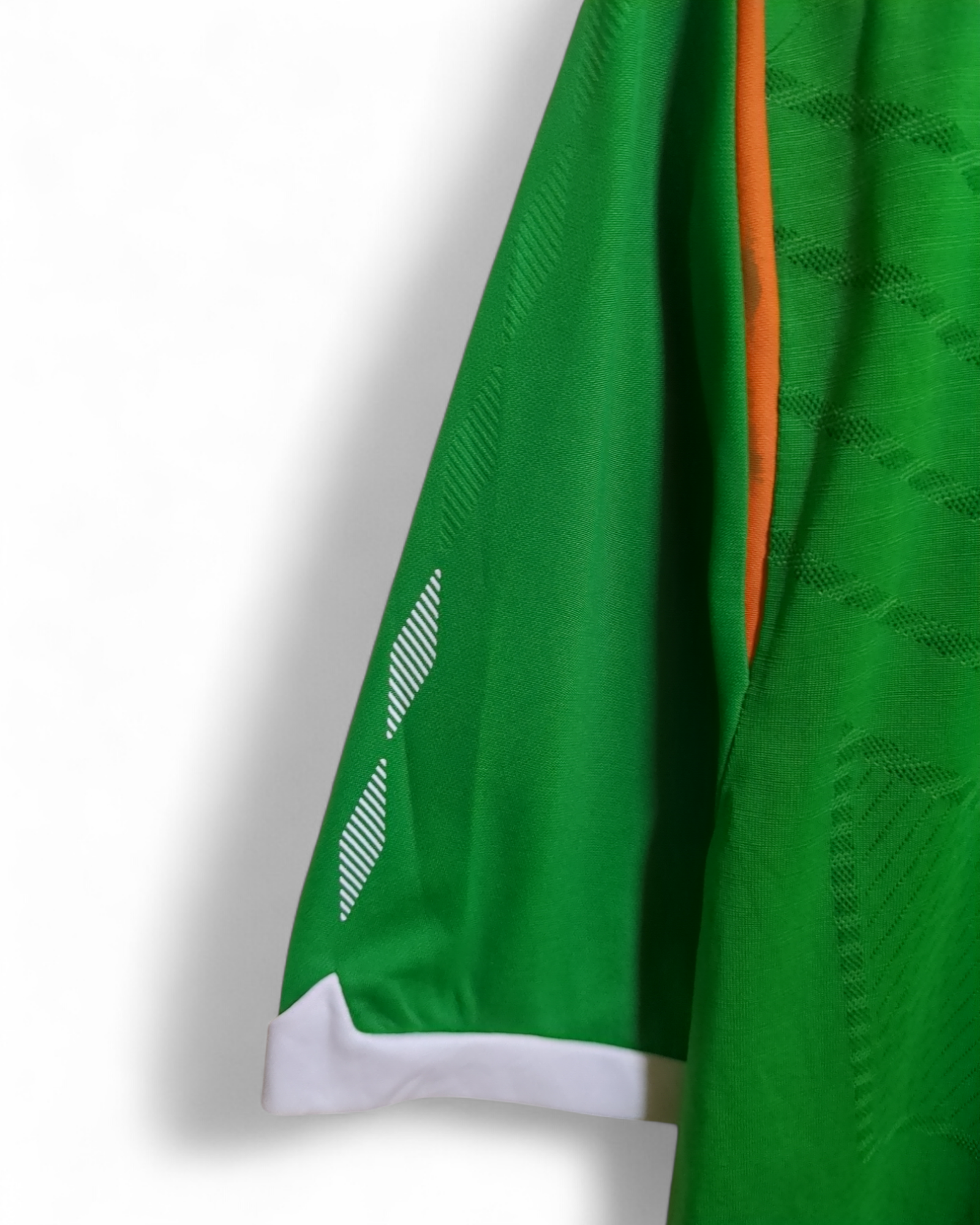 2008-10 Umbro Ireland Home Shirt - (L)