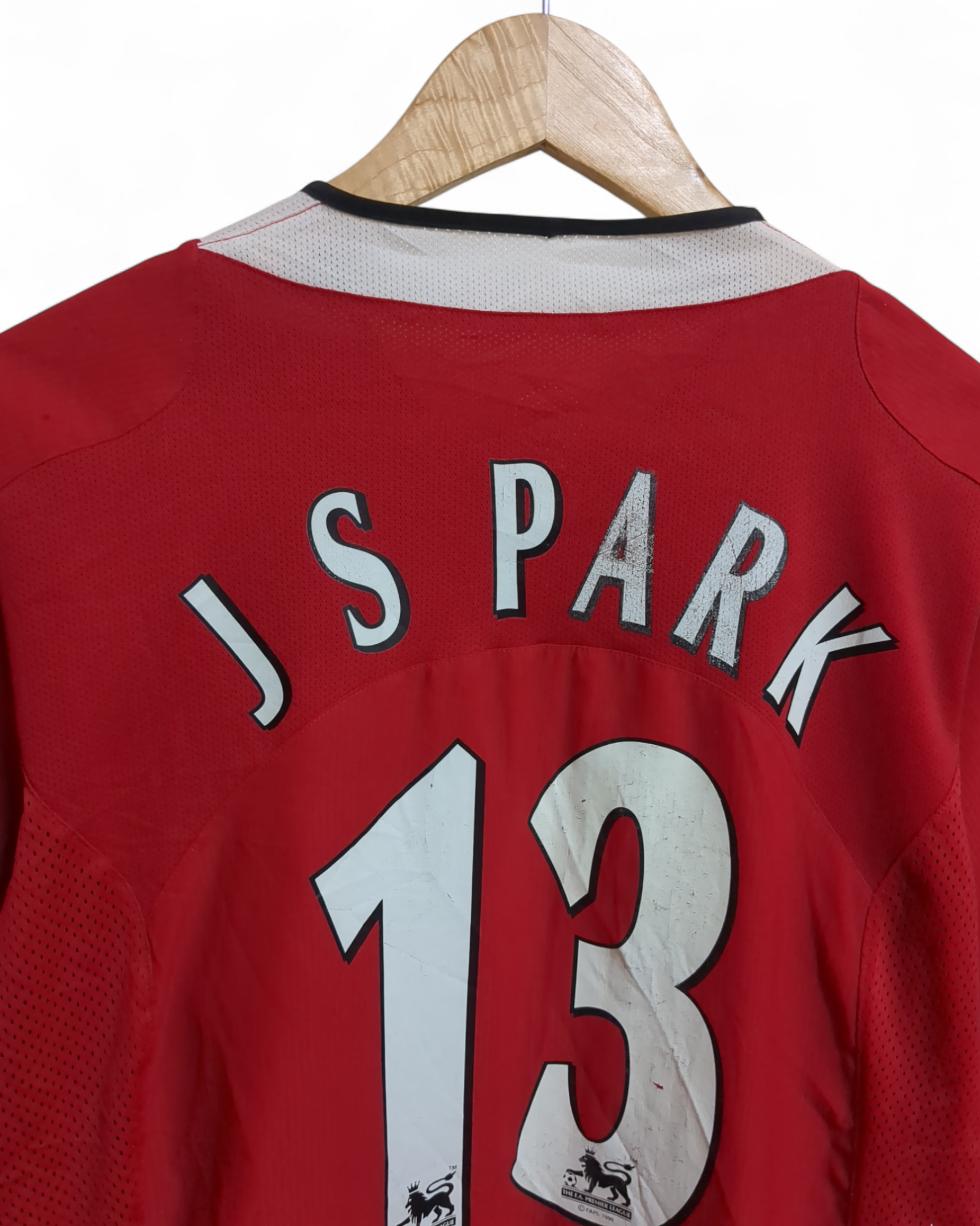 2004-06 Nike Manchester United Home Shirt #13 J.S Park - (L)