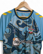 2022-23 Hummel Southampton Away Shirt #21 Livramento - (XL)
