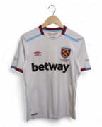 2016-17 Umbro West Ham Away Shirt #17 Chicharito - (S)