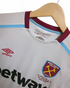 2016-17 Umbro West Ham Away Shirt #17 Chicharito - (S)