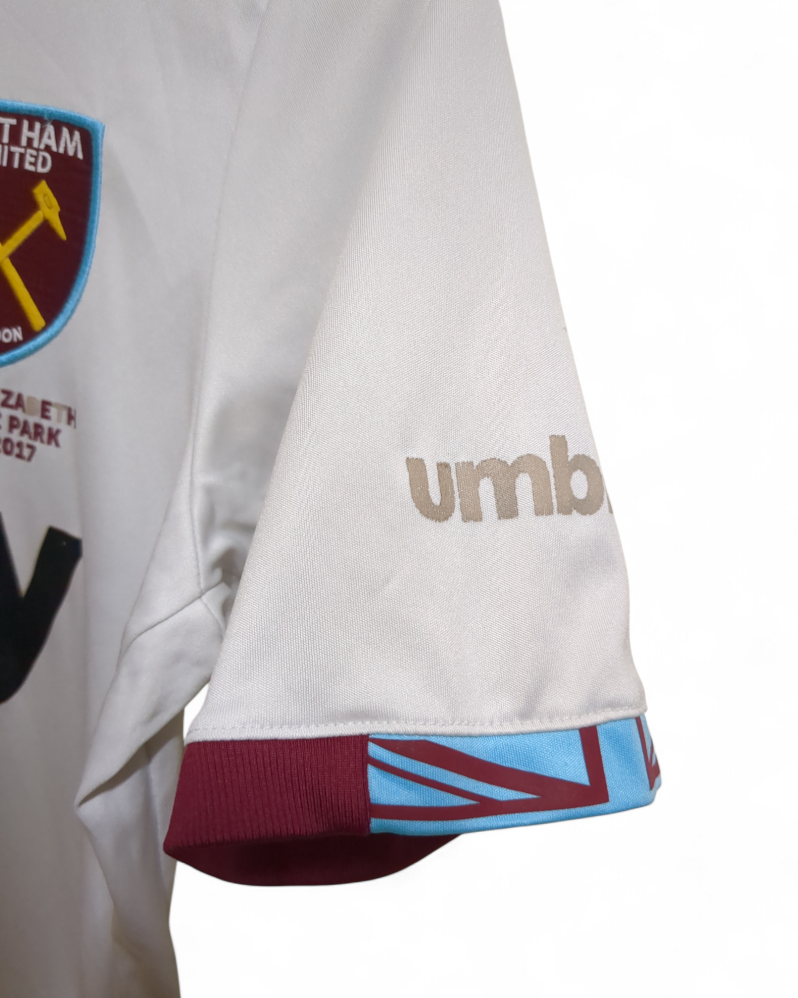 2016-17 Umbro West Ham Away Shirt #17 Chicharito - (S)