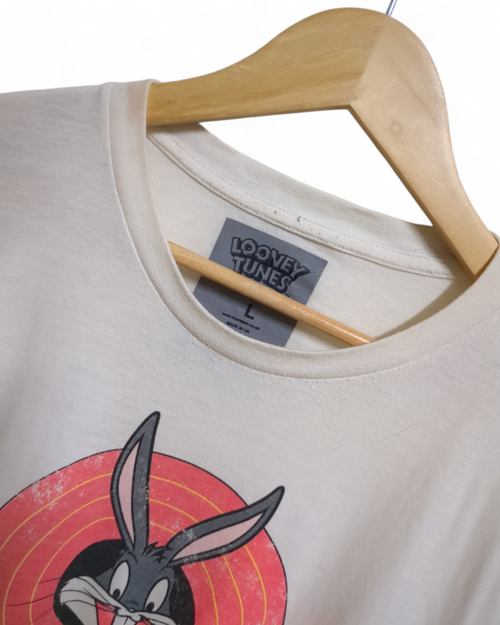 Looney Tunes Bugs Bunny Circle Logo Tee - (L)
