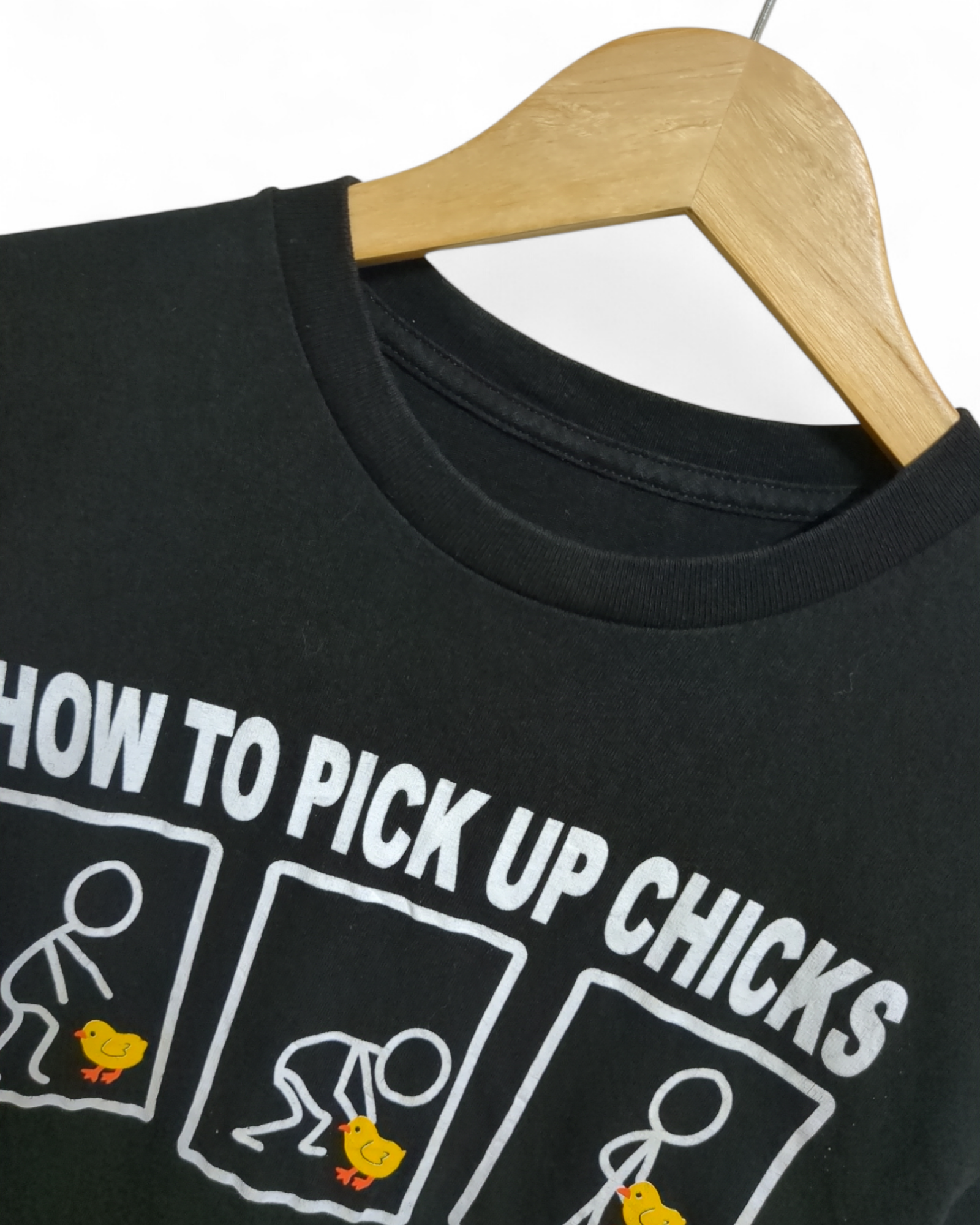 How To Pick Up Chicks Graphic Tee - (S)