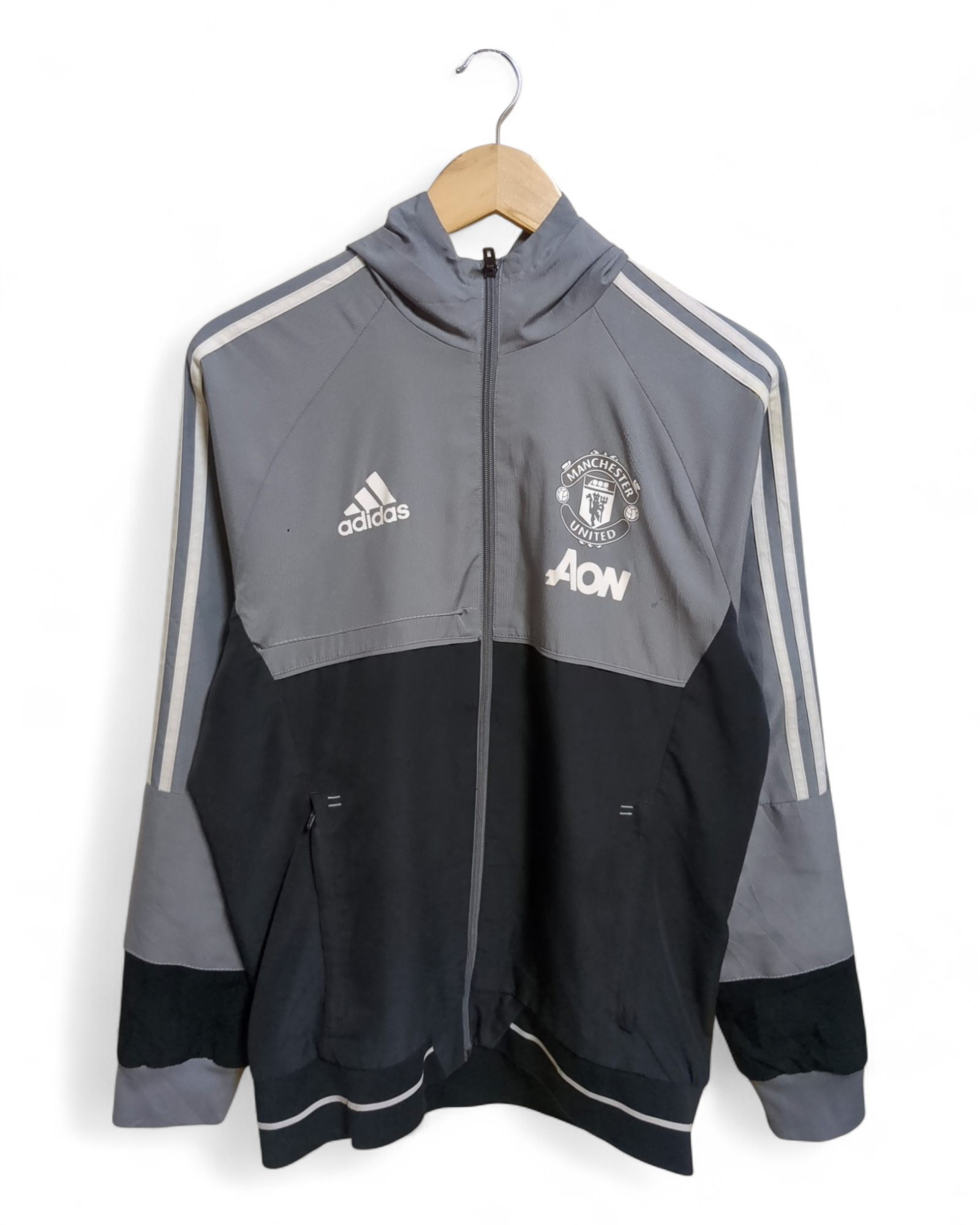 2017-18 Adidas Manchester United Presentation Jacket - (L)