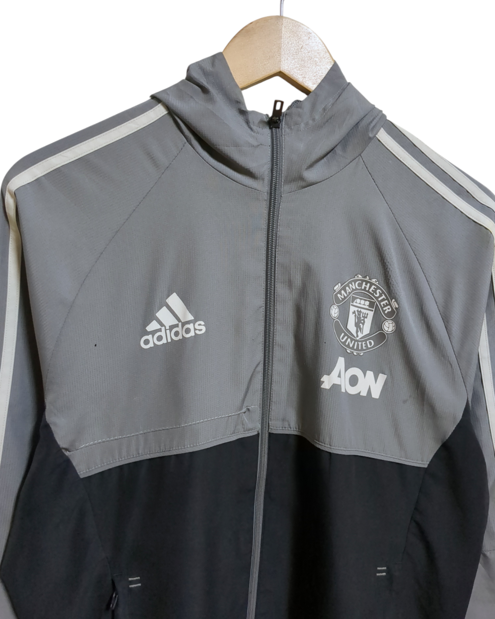 2017-18 Adidas Manchester United Presentation Jacket - (L)