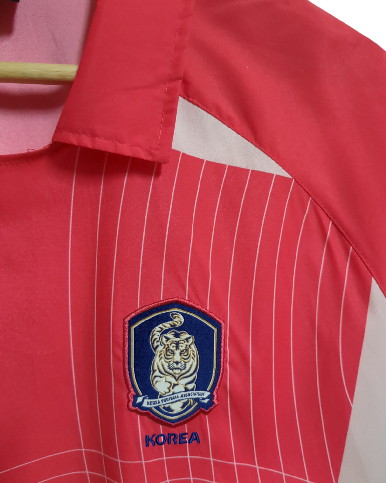 2002-03 Nike South Korea Home Shirt - (L)