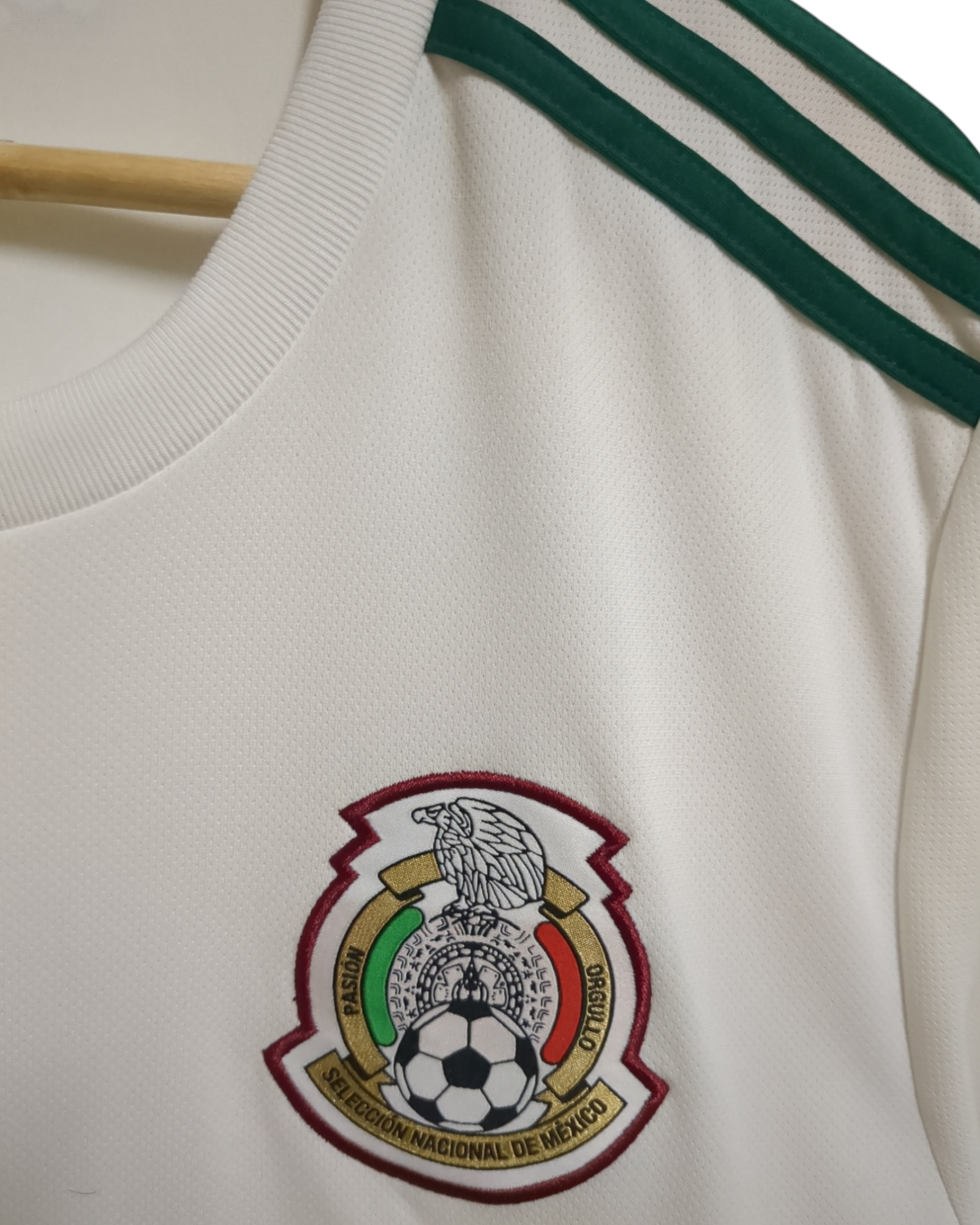 2018-19 Adidas Mexico Away Shirt - (L)