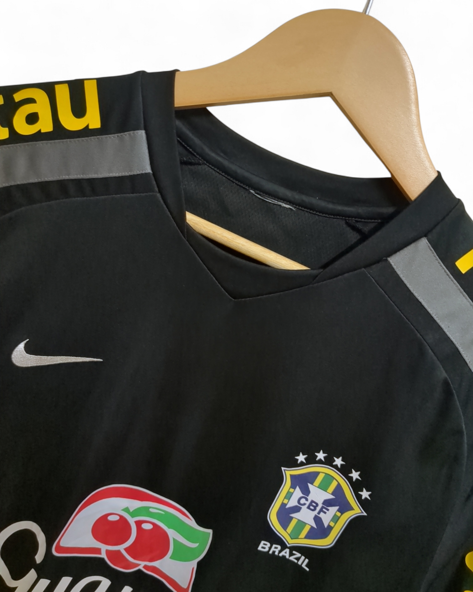 2011 Nike Brazil Pre-Match Shirt - (M)