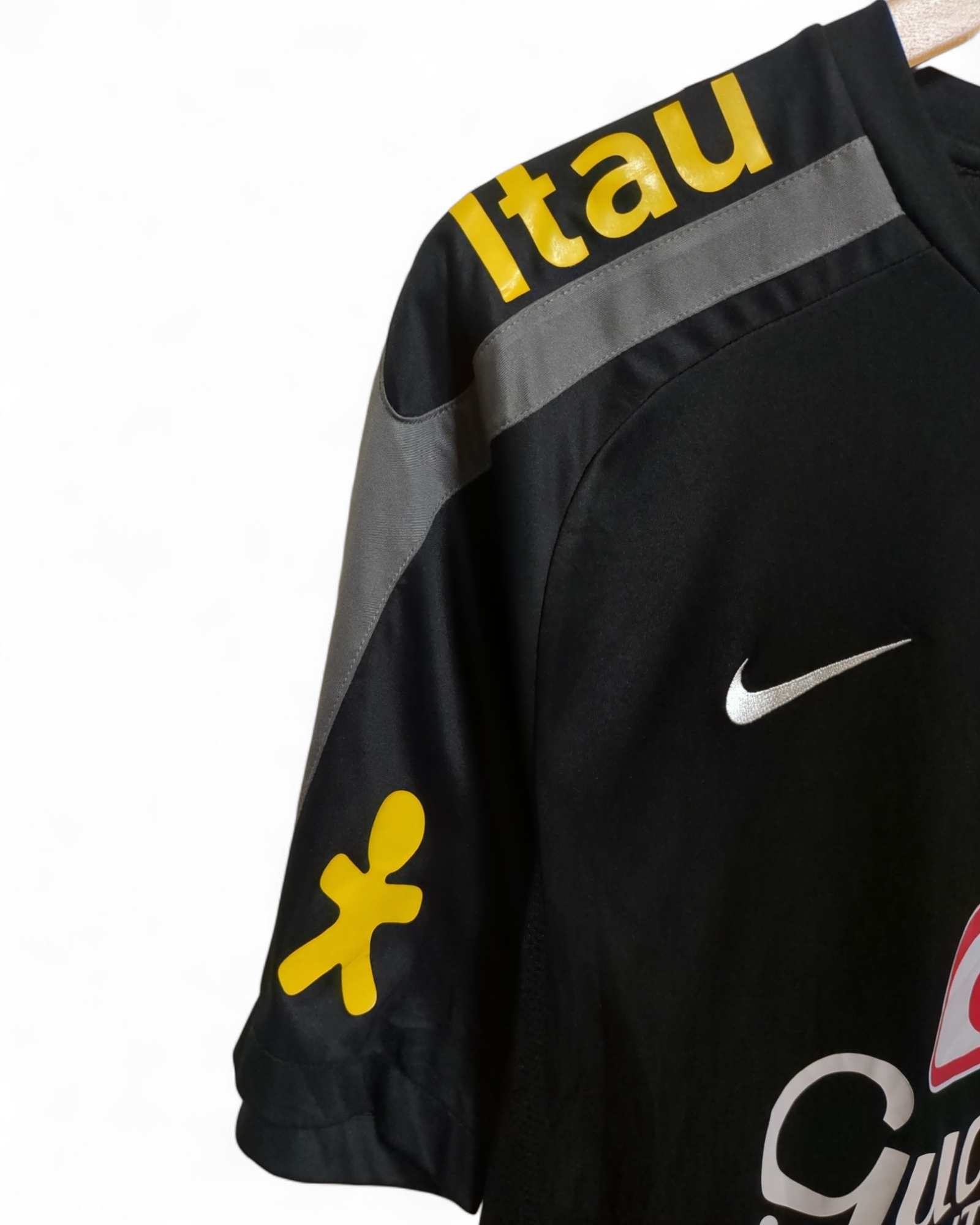 2011 Nike Brazil Pre-Match Shirt - (M)