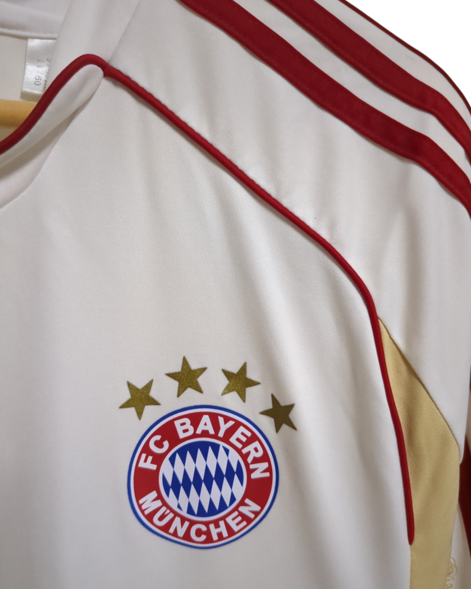 2011-12 Adidas Bayern Munich Training Shirt - (L)