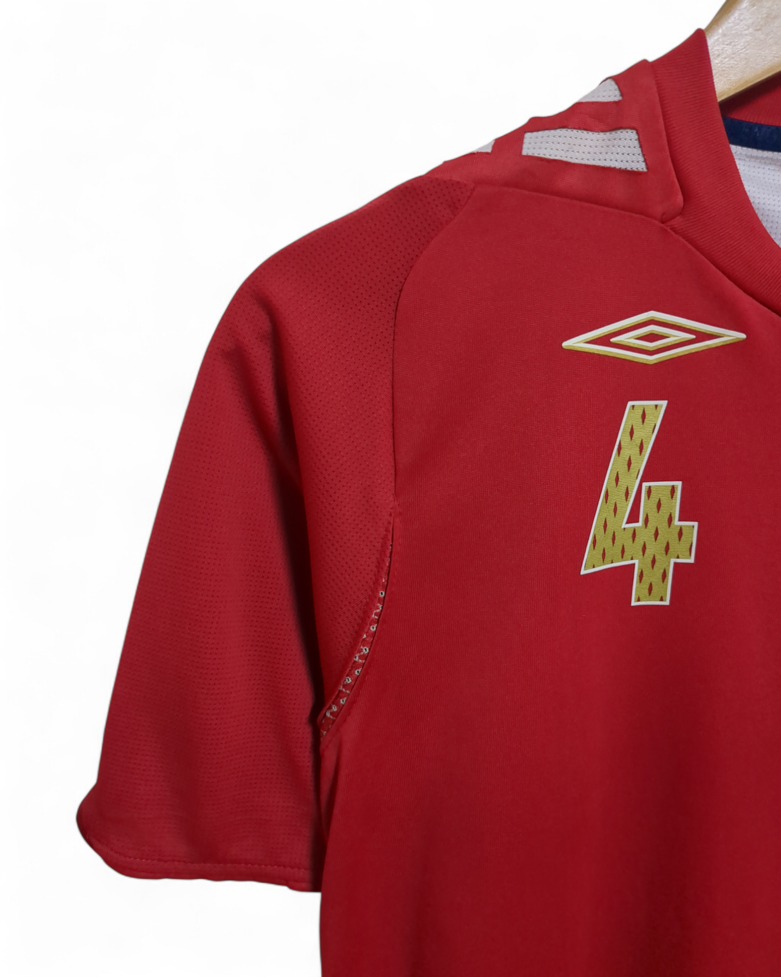 2006-08 Umbro England Away Shirt #4 Gerrard - (S)