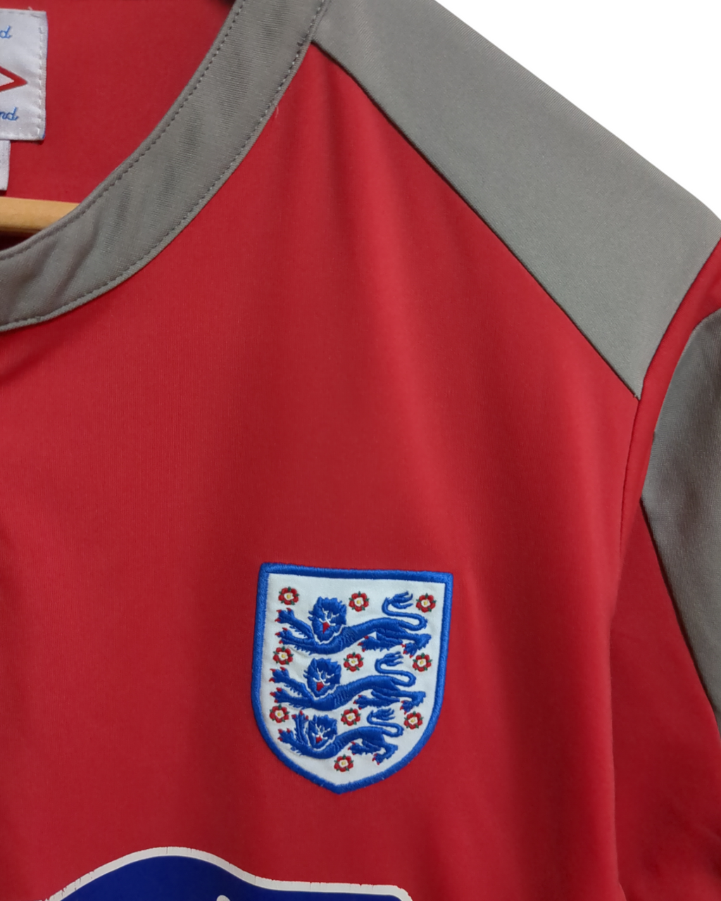 2010-11 Umbro England Training Shirt - (L)