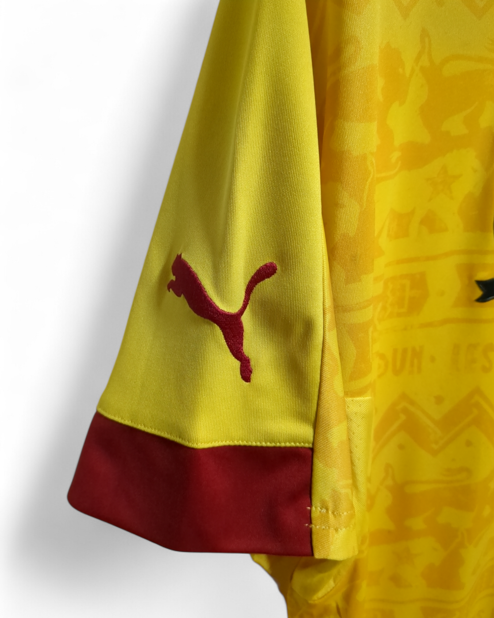 2014-15 Puma Cameroon Away Shirt - (L)